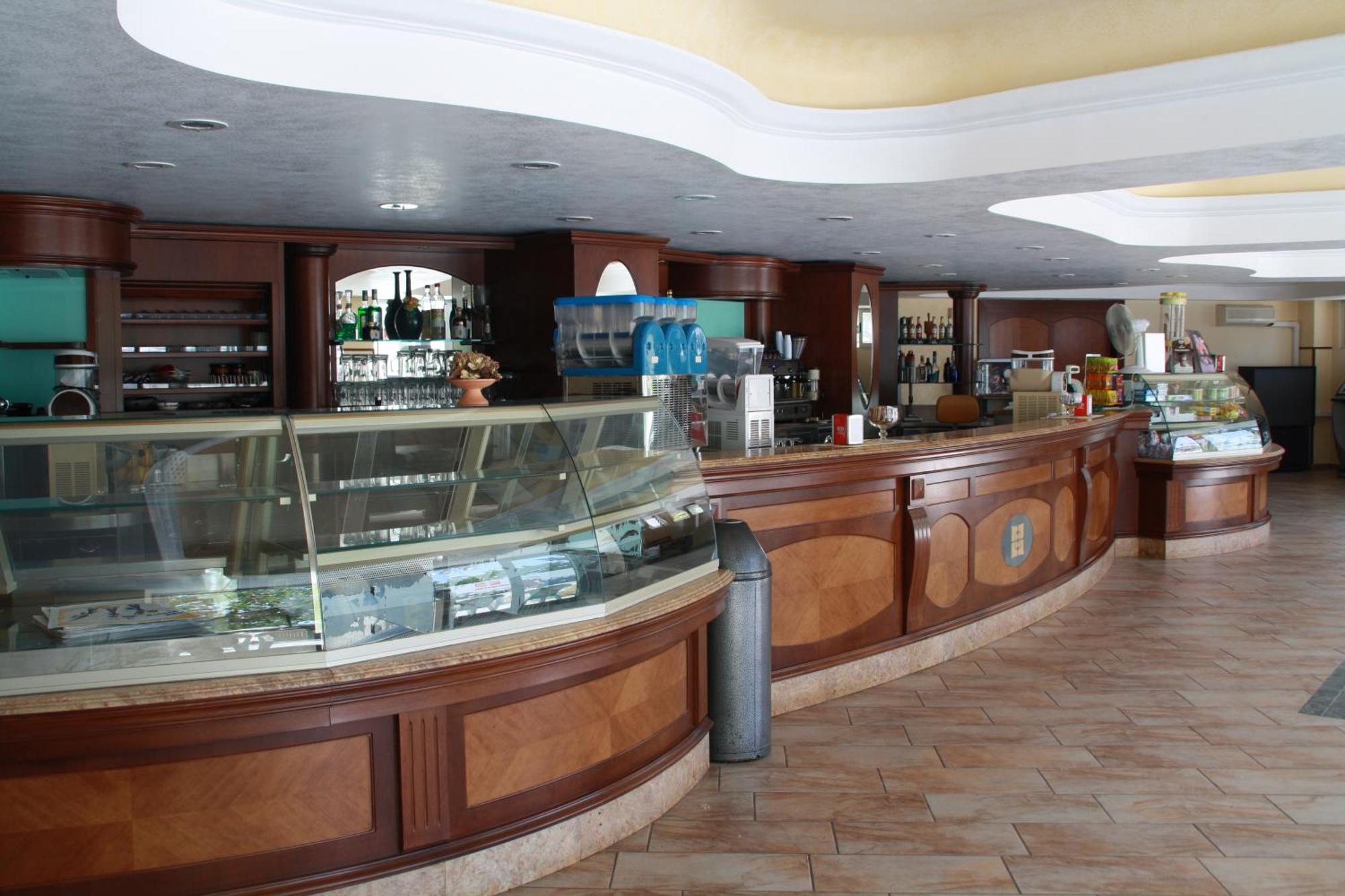 Hotel Villaggio Club Altalia Brancaleone Екстериор снимка